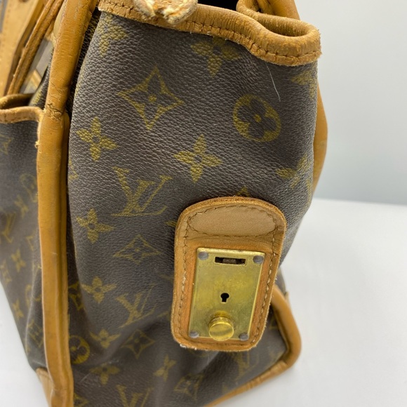 LOUIS VUITTON Vintage 70’s Travel Bag - Picture 4 of 11
